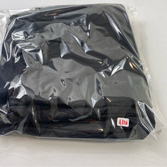 Obermeyer Women’s Black‎ Method Ski Snow Pants Style S5101 Sz 14 - Picture 15 of 15